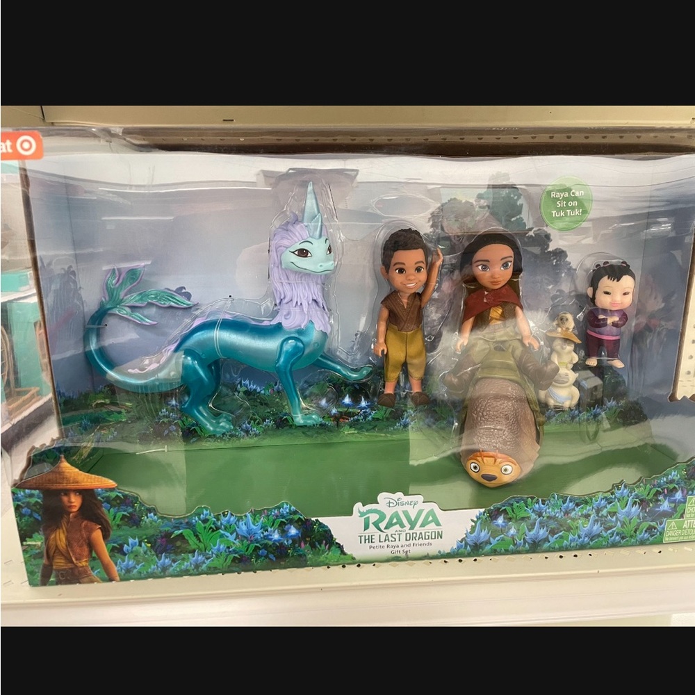 Disney Raya Toy set